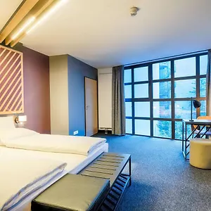 Hotel Muenchen-hbf, Munich